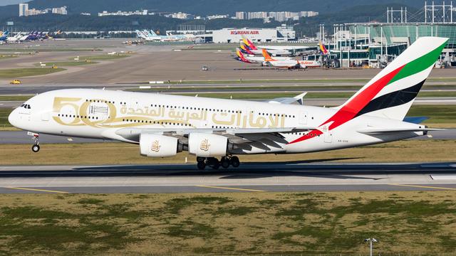 A6-EOE:Airbus A380-800:Emirates Airline